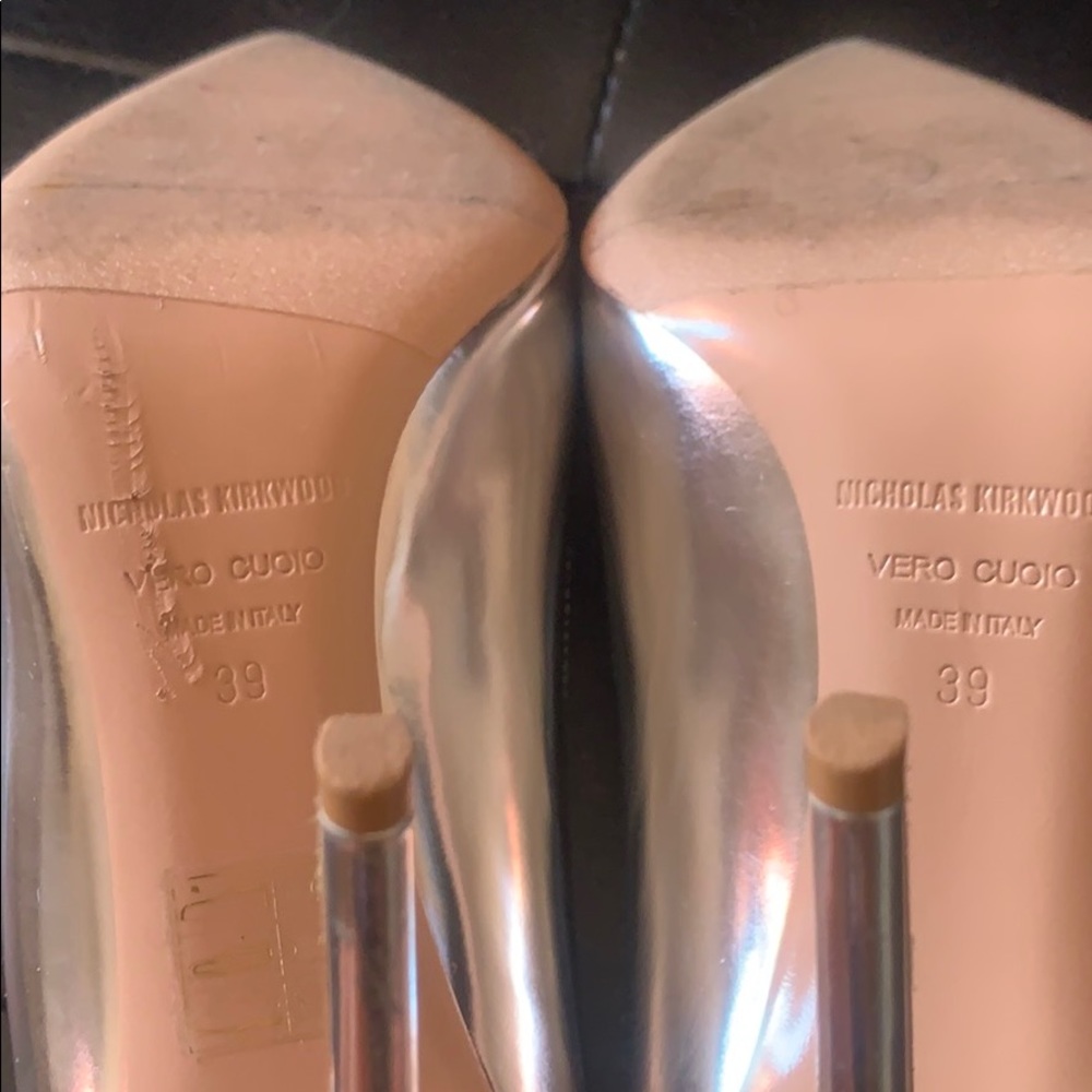 pumps - Picture 5 of 6
